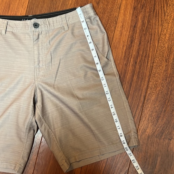 MENS TAN HYBRID SHORTS (DAHU) - Picture 7 of 11